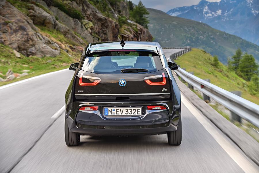  BMW i3 (I01) 2018 года  (WW) (фото 24 из 81)